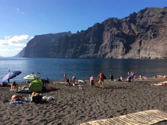 Cozy Vacation Apartment In Los Gigantes アカンティラド・デ・ロス・ヒガンテス エクステリア 写真